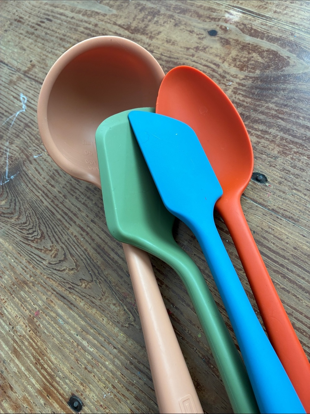 Kitchen Silicone Cooking Tools - GIR Non-toxic Antimicrobial Modern Design Tools - Picture 8 of 8